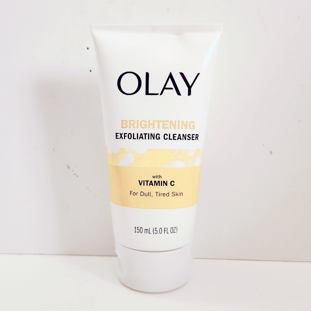🔮3/$15 Olay Brightening Exfoliating Cleanser with Vitamin C